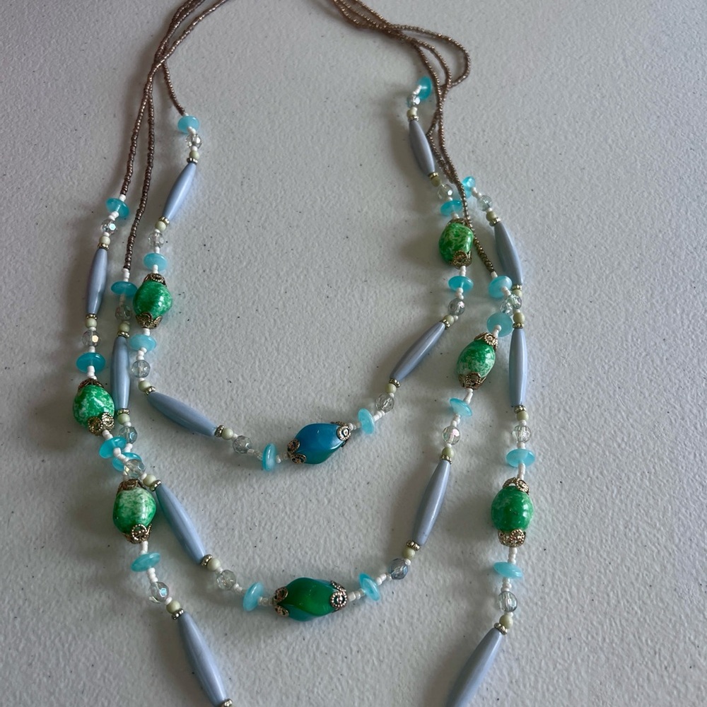 Chic Summer 3 layer Turquoise, green grey beaded Necklace with accents